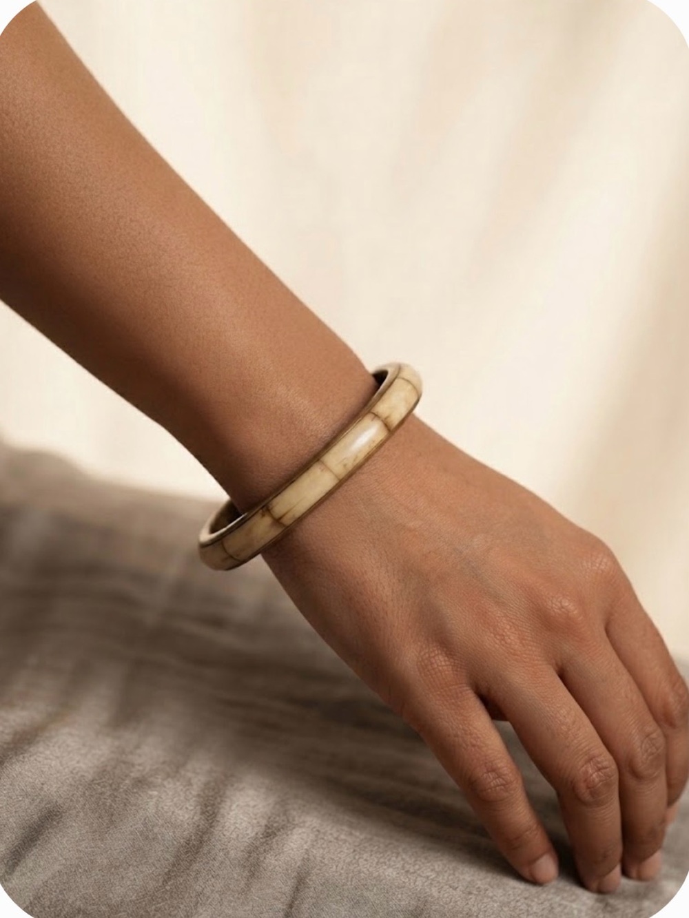 VTG Brass and bone bangle